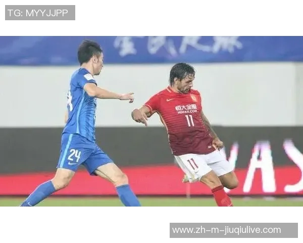 恒大与苏宁第二场激战回顾双方战术对决与精彩瞬间全解析 恒大与苏宁第二场激战回顾双方战术对决与精彩瞬间全解析